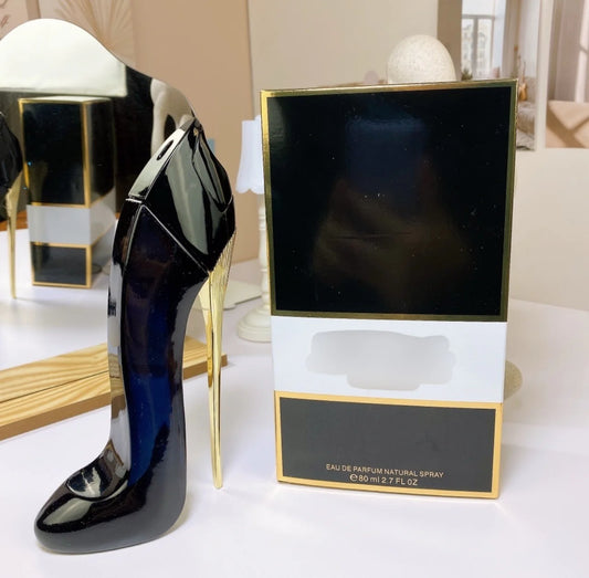 (𝗜𝗻𝘀𝗽𝗶𝗿𝗲𝗱 𝗕𝘆) caralona herrer black